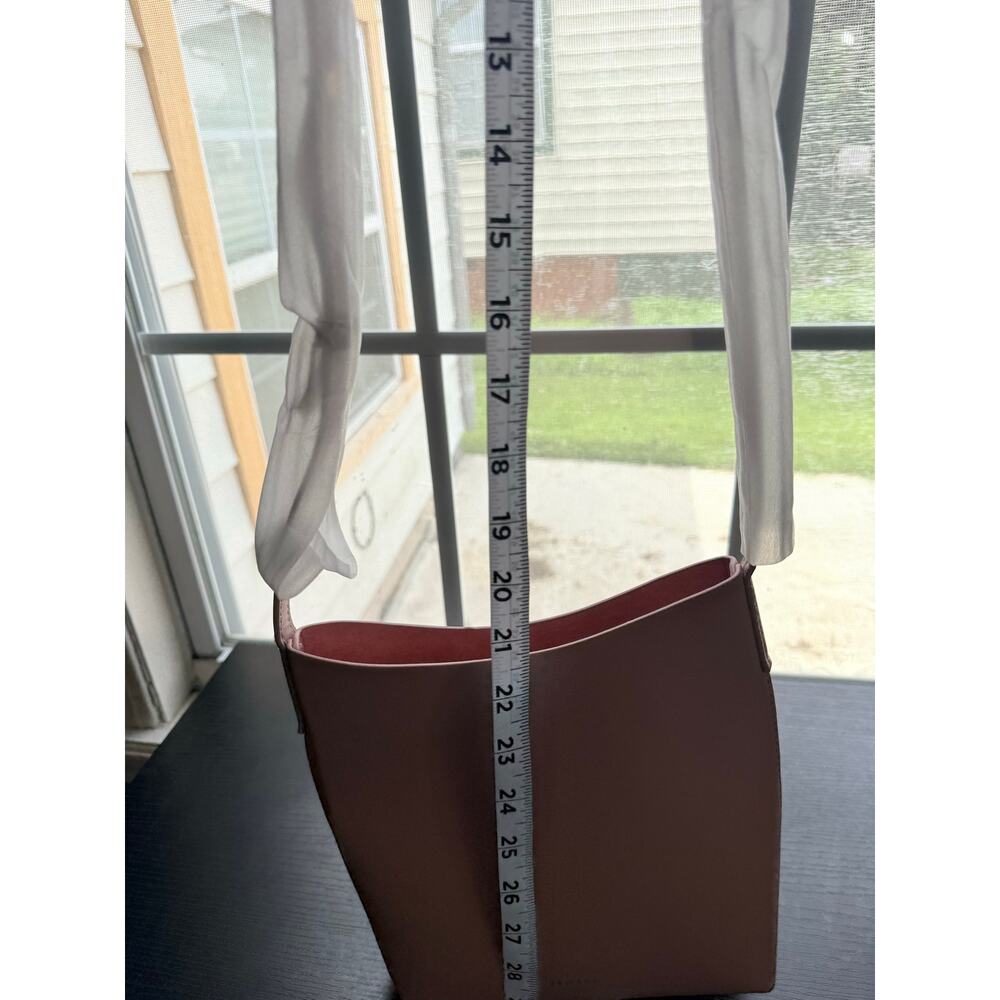 Samara Pink Vegan Leather Crossbody Bag Minimalist Bucket Purse Adjustable Strap - Picture 8 of 11